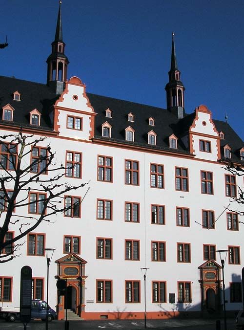 stellenauschreibung wissenschaftlicher mitarbeiter mainz